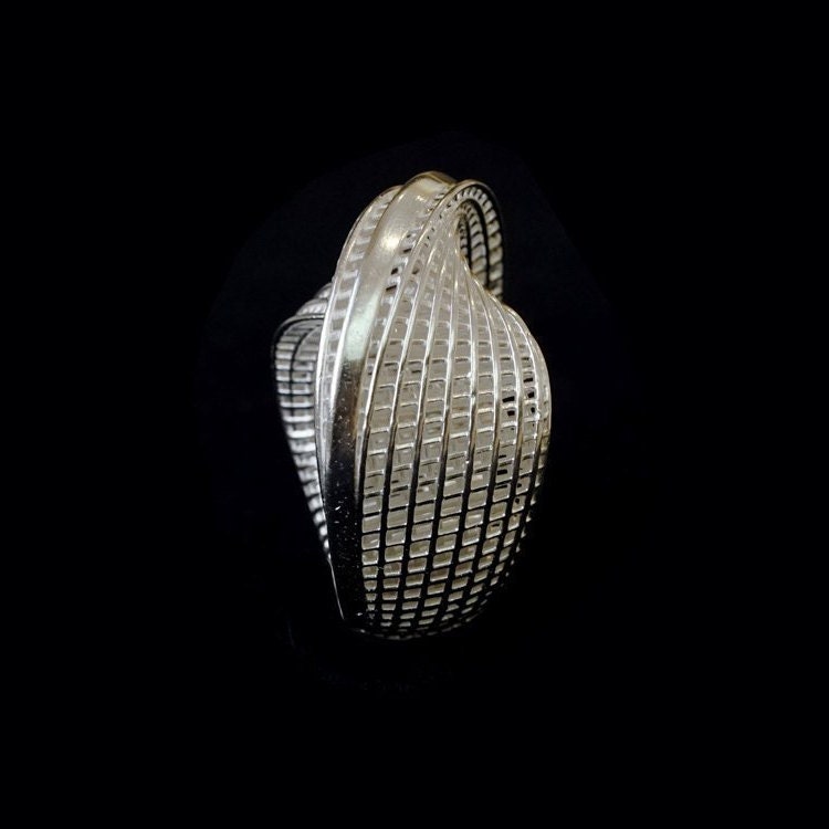 Sterling Silver Wide Ring For Woman |  Cocktail Ring | Large Silver Ring | Silver Mobius Ring | Unique Women's Ring | 3D Jewelry