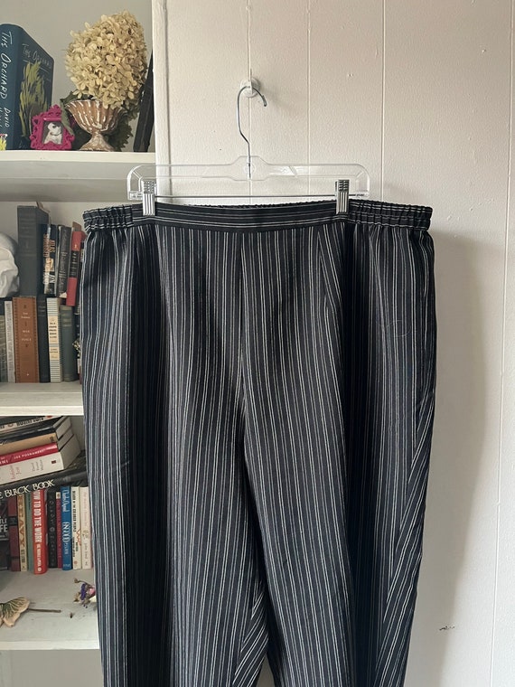 Sz XXL/ 3XL: 80s Black and White 