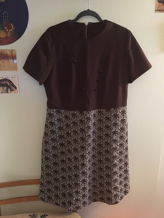 Sz L/XL: 1960s Dark Academia Mod Brown Floral Tape