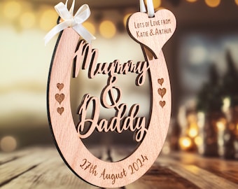 Personalised Wooden Mummy and Daddy Wedding Horseshoe Keepsake | Mammy/Mommy |Add Message on Heart | Handmade Anniversary Gift | FHMD