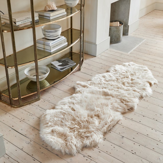 Double Sheepskin Rug - Oyster