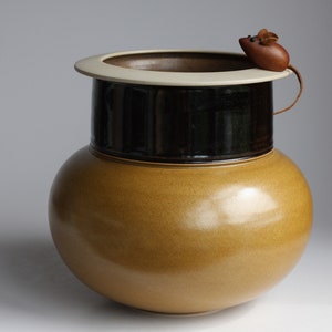 Mid Century Modern 1970s German Studio Pottery handmade stoneware modernist vase