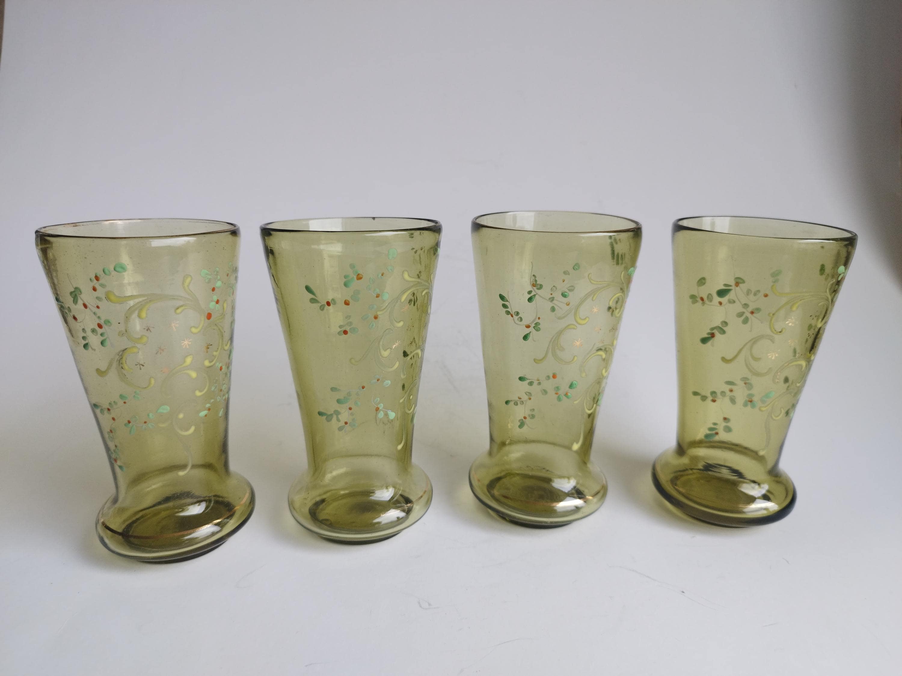 アンティークのドイツ製エナメルガラス製グラス/ビーカー、4個セット
