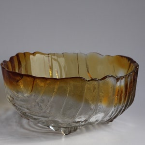 Mid-Century 1970s Humppila Glass Bowl by Tauno Wirkkala, amber / clear glass, bark textured design