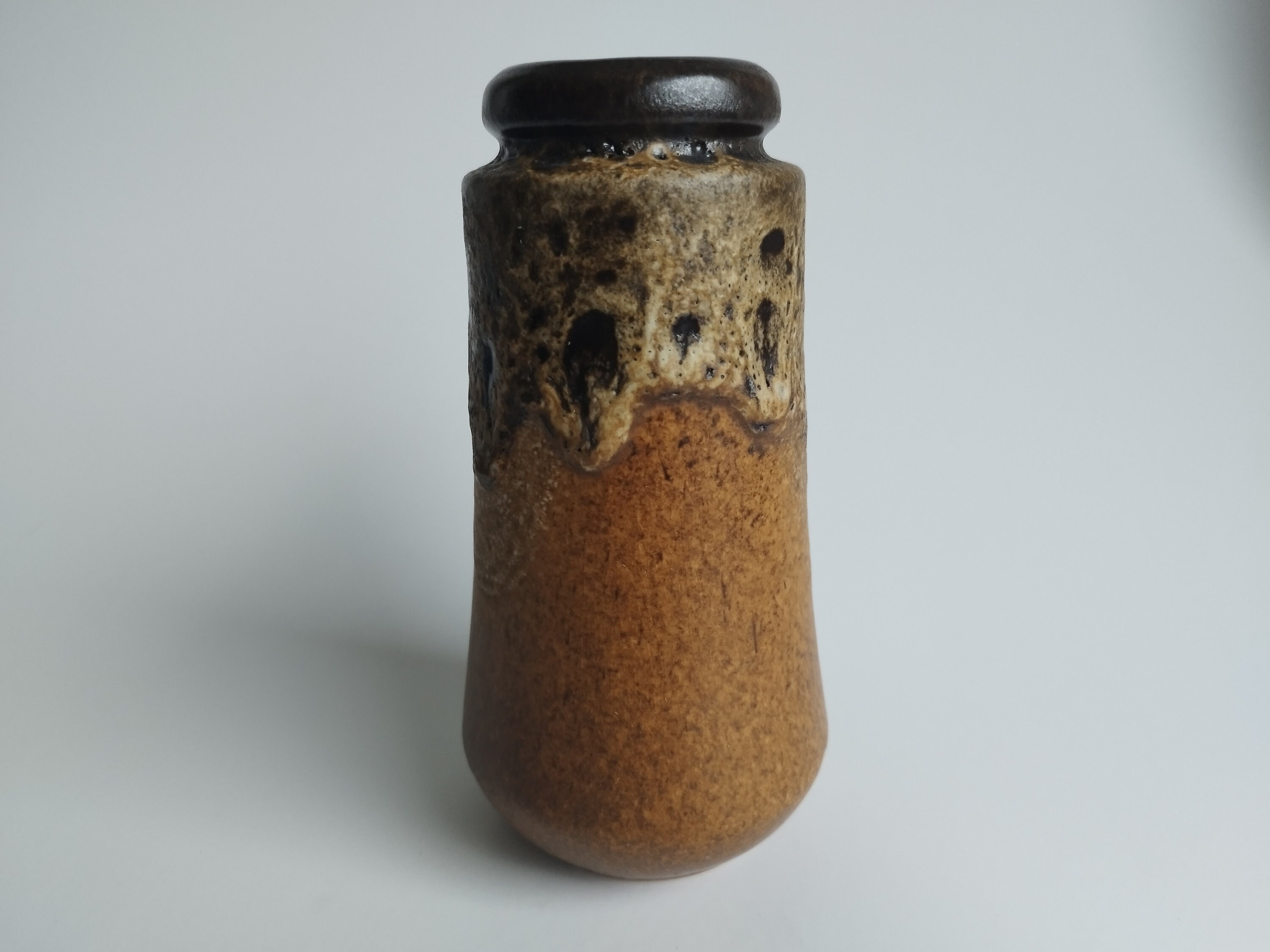 SCHEURICH Vase 209-18, Fat Lava, Vintage 1970s West German Pottery
