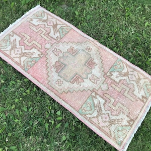 Area Rug, Vintage Turkish Kilim Rug, Oushak Small Rug, Oriental Rugs, Tribal Rug, Door Mat Rug, Outdoor Rug, Small Kilim Rug, 1’48x2&#39;82 feet