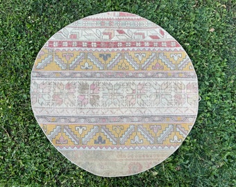 Patchwork Round Rug, Vintage Round Rug, Low Pile Distressed Round Rug, Turkish Round Rug, Oushak Round Rug, Handmade Round Rug, 3'3"x3'3" ft