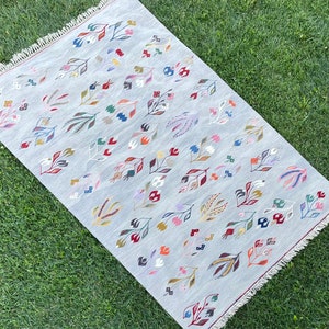 Turkish Flowers Pattern Handmade Wool Area Rug, 5 x 8 Floral Kilim Rug, Bohemian Home Style Colorfull Carpet, Rugs for Living Room