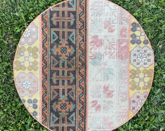 Small Round Rug, Circle Rug, Hand Woven Rug, Oriental Floor Rugs, Circle Bordered, Traditional Muted Area Rug, 2’5x2’5 Decorative Bohemian