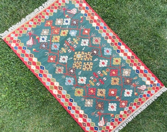 Area Kilim Rug, Green Rug, Hand Woven Rug, Kilim Rug, Bohemian Home Rug, Kilim Carpet, 4x6 Rugs, Oriental Kelim, Green and Red Kilim