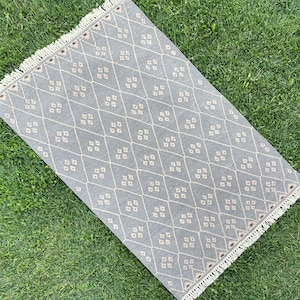 Natural Wool Kilim Rug, Navajo Rug Yei Rug, Hand Woven Rug, Vintage Turkish Rug, Handmade Navajo Yei Rug, Rugs, Oushak Rug, 3’9x5’7 ft