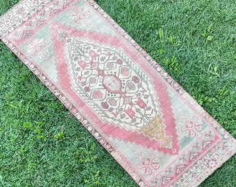 Turkish Runner Rug, Oushak Runner Rug, Hallway Vintage Runner Rug, 2’6”x7’ ft, Handmade Wool Entryway Runner Rug, Pale Floor Runner Rugs