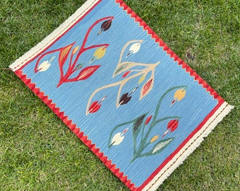 Small Kilim Rug, Baby Blue Rug, Small Carpet, Hand Woven Kilim, Floral Romanian Rug, Table Rug, Bath Mat, Door Mat Rug, Kilim Rug, 1’7x2’3