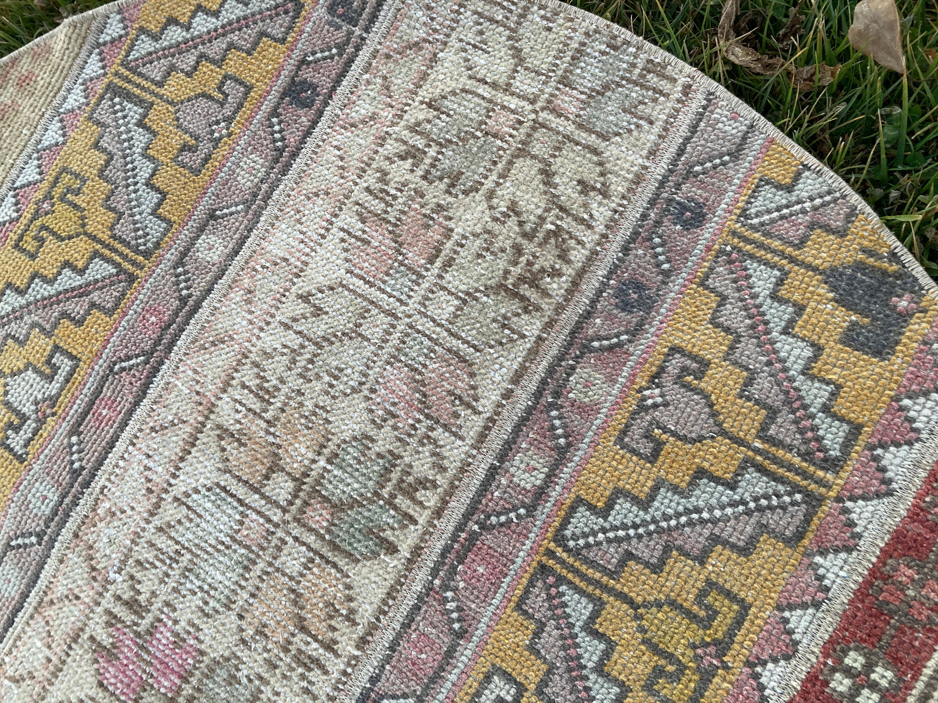 Round Rug Muted Round Rug Vintage Round Rug Oushak Round Etsy