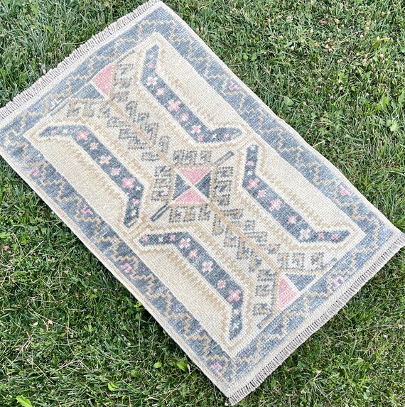 Small Rug, Bath Mats Rug, Turkish Small Rug, Bathroom Decor, Door Mats Rug, Vintage Rug, Turkish Kilim Rug, Oushak Rug, 2’1” x 3’2” Feet