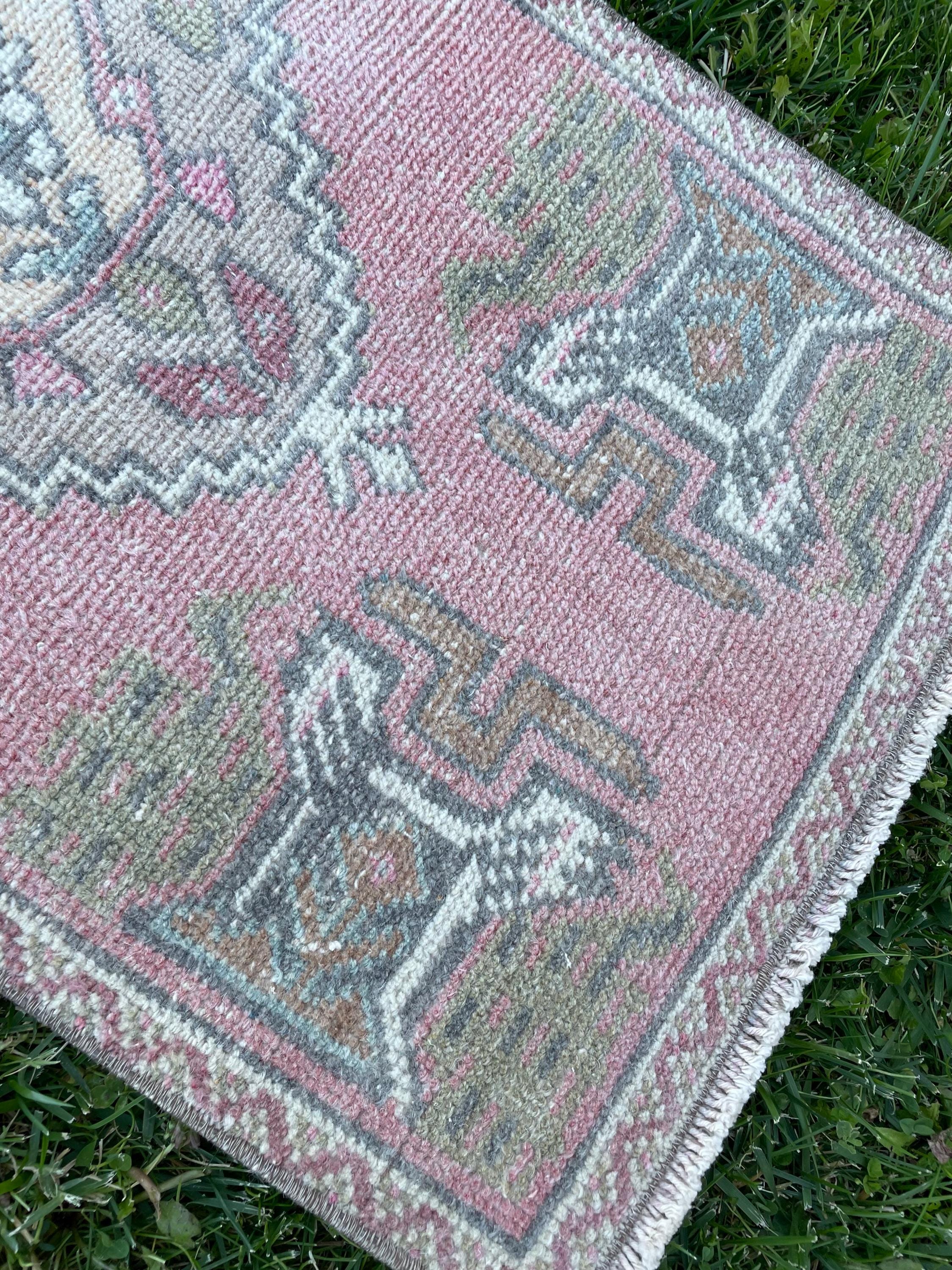 Antique Bohemian Small Floor Rug, Distressed Wool Small Turkish Rug ...