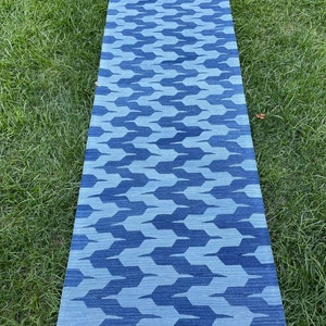 Blue Kilim Runner, Modern Kilim Runner, Kilim Rug, Scandinavian Rug, Blue Runner, Handmade Kilim Rug, Soutwestern Rug, Kilim Rug, 2’ x 6’5 image 2