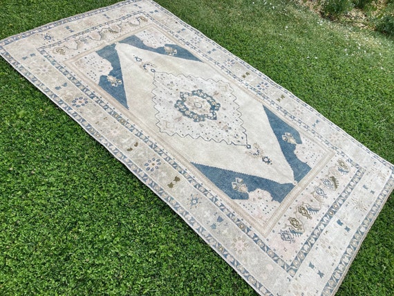 Vintage Wool Area Rug, Turkish Rug, Distressed Low Pile Rustic Area Rug, Oushak Rug, Faded Blue Color Tribal Rug, Antique Rug, 8’7"x4’9” ft