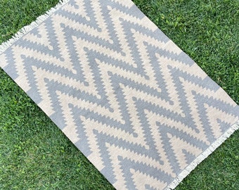 Navajo Hand Woven Yei Rug, Navajo Kilim Rug, Vintage Navajo Ving, Southwest Wall Hanging Rug, Natural Color Kilim Rug, Home Rug, 4’x5’7 ft