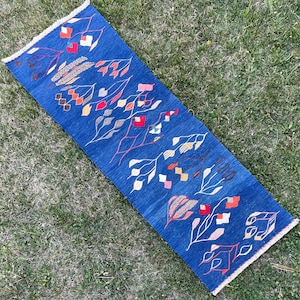 Indigo Blue Small Runner, Kilim Rug Runner, Hand Woven Floral Blue Runner, 2-3x7 Kilim Runner, Romanian Kilim Runner, Runner Rugs, 2’4x6’8