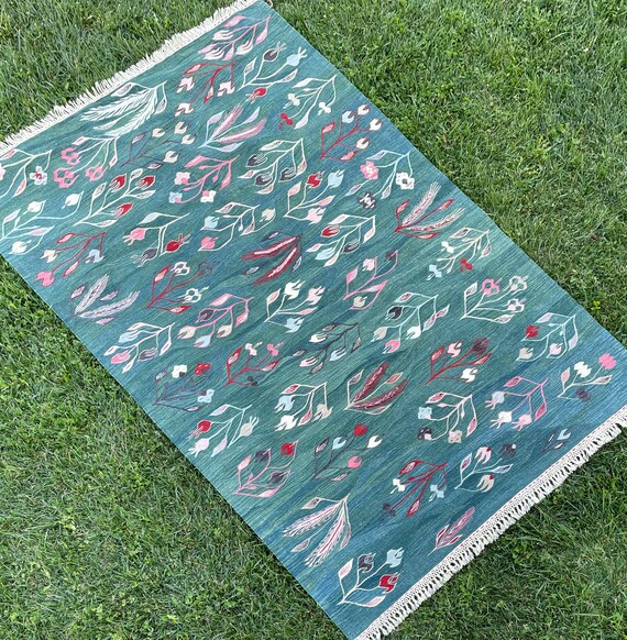 Floral Pattern Green Handwoven Kilim Area Rug, 5 x 8 Indigo Green Rug, Turkish Bohemian Home Living Room Carpet, Kilim Rug, Tapis Kilim