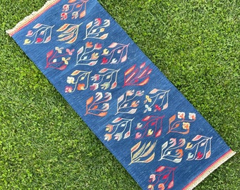 Kilim Rug Runner, Indigo Blue Runner Rug, Bohemian Home Floor Decoration Blue Wool Runner Rug, Handmade Runner Rug, Kitchen Runner, 2’7x6’9