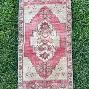 Turkish Small Rug, Vintage Rug, Oushak Rug, Bohemian Rug, Carpet, Home Decor Rug, Door Mat Rug, Bedroom Rug, Bath Mats, 14x3 ft image 3