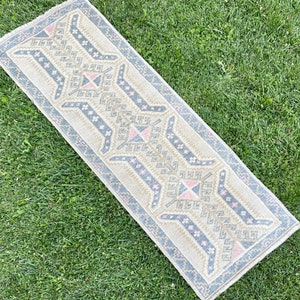 Wool Short Rug Runner, Muted Faded Colors Runner Rugs, Kitchen Runner Rug, Oushak Rug Runner, Vintage Turkish Carpets Runner Rugs, 2’2”x6’4”