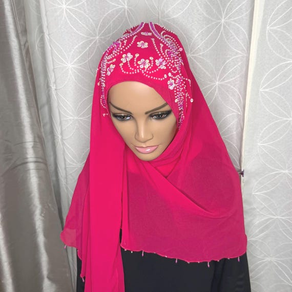 Mariage rose vif Nikah demi-cercle brodé en mousseline de soie