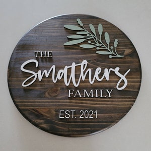 Wedding Gift, Name sign, solid pine round, family est. sign, 18 inch round sign
