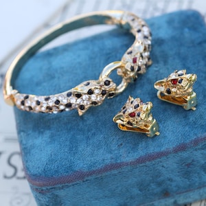 Pulsera vintage de pantera leopardo, pendientes de clip vintage de pantera, brazalete de cristal dorado, regalos para amantes de los gatos, joyería de diseño, brazalete tipo brazalete
