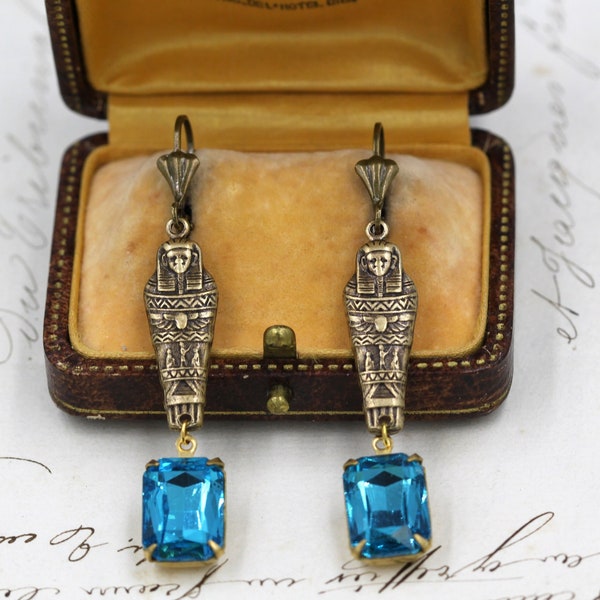 Egyptische oorbellen sieraden, turquoise kristallen oorbellen, leraar cadeau, blauwe gotische oorbellen, vintage sarcofaag oorbellen, zelfgemaakte sieraden