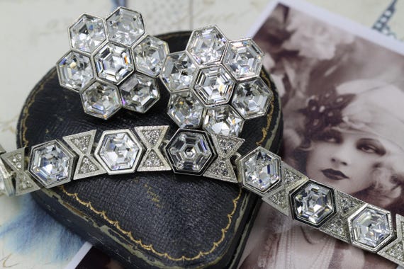 Vintage Silver Hexagonal Geometric Statement Jewe… - image 11