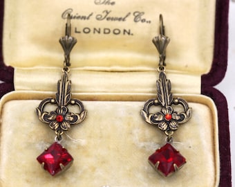 Jugendstil rote Kristall Blumen Ohrringe, viktorianischer Stil, Brautjungfer Geschenke
