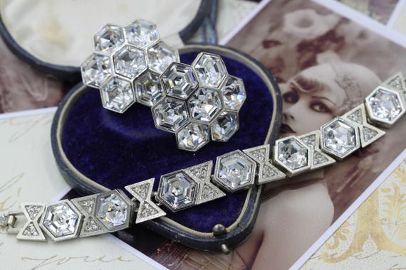 Vintage Silver Hexagonal Geometric Statement Jewe… - image 1