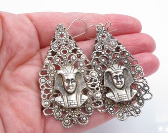 VIntage Egyptian Earrings, Egyptian Jewelry, Silver Filigree Pharaoh Earrings, Cool Celestial Dangle Earrings, Gothic Earrings, Spiritual