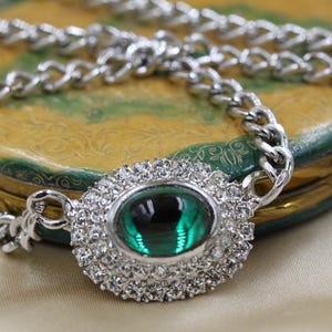 Vintage Silver Green Crystal Necklace, 1920s Emerald Swarovski Necklace, Art Deco Sparkly Rhinestone Necklace, Coquette Bridal jewelry