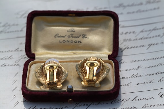 Vintage Pearl Earrings, Gold Pearl Clip on Earrin… - image 9