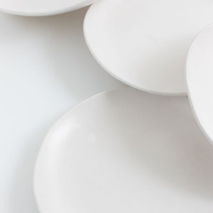 White Matte Dinner Plate image 2