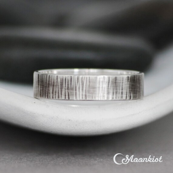 Men's Wood Grain Wedding Band - Mens Wood Grain Wide Matte Wedding Band In Ringscollection - Does not contain silicone and aggressive for the environment agents.