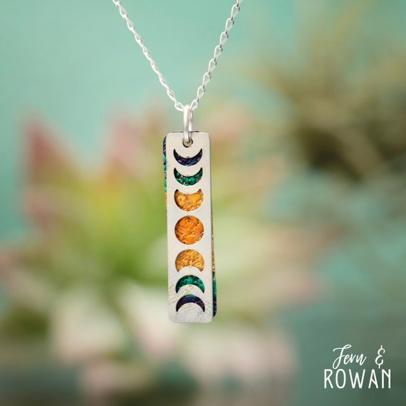 Moon phase bar necklace store