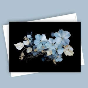 Vergoldete Hortensie | 13x18 Blanko Grußkarte, Elegantes Blumen Briefpapier, Perfekt für Geburtstage, Jubiläen, Dankes Notizen, Blaue Blumen