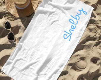 Toalla de playa personalizada: regalo de despedida de soltera en una villa isleña