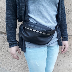 Leather fanny pack, fanny pack, belt bag, hip bag, bum bag, festival bag, clothing fanny pack, Leather Hip Bag, waist bag, leather waist bag
