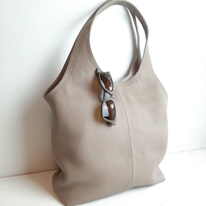TASH3 Leder Tragetasche mit Reißverschlusstasche, Hobo Tasche, graue Ledertasche, Damen Schultertasche, slouchy bag, große Ledertasche, gefütterte Tasche