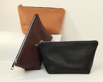 Leather makeup bag, burgundy cosmetic pouch, Simple Elegant Toiletry Case, Daily Travel Beauty Bag