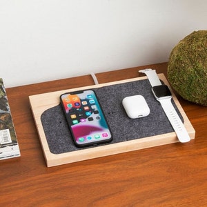 Fast Charge Wireless Phone Charger Docking Station - Apple AirPods, Apple Watch and Lightning, Samsung Galaxy, Galaxy Buds, MagSafe Charger