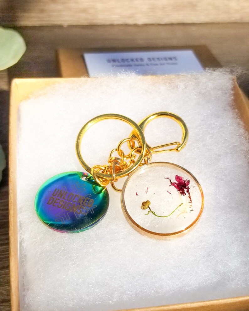 Herbal Resin Keychain floral nature keepsake real dried flowers herbs travel art Dried Flower Keychain Botanical gifts for her