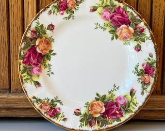 食器   1962 OLD BOUNTRY ROSE Vintage 1962 Original Backstamp Royal Albert Dinner Service