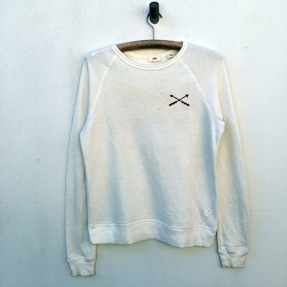 Vtg Levis Ripped Sweater Crewneck Native Embroider